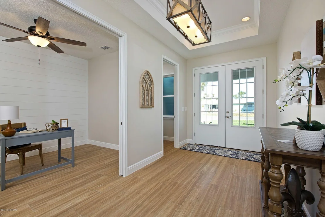 Photo of 511 Hibiscus