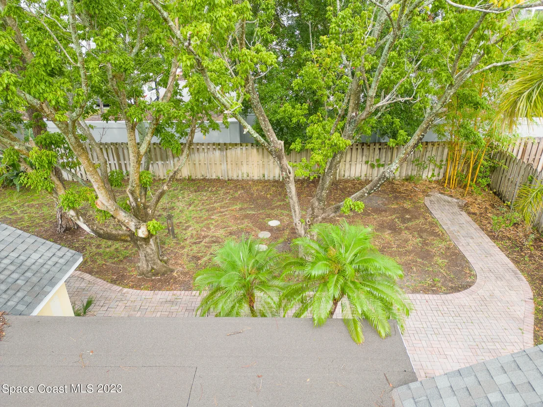 Photo of 4290 Silver Lake Drive