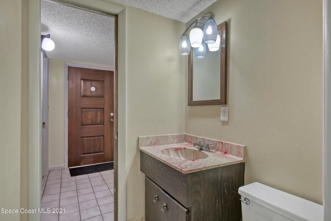 Photo of 2502 Meadow Lane