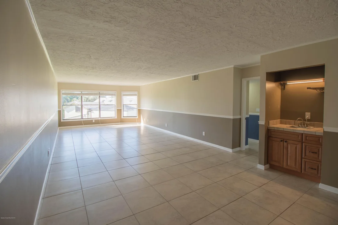 Photo of Unit 1023 at 315 Tangle Run Boulevard