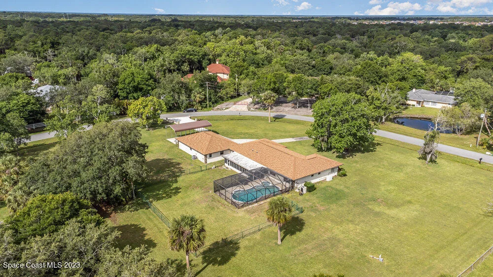 Photo of 3685 Deerwood Trail