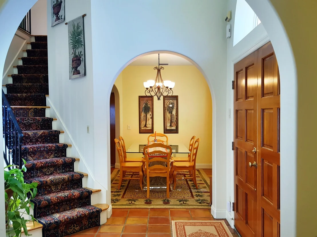 Photo of 333 Island Drive
