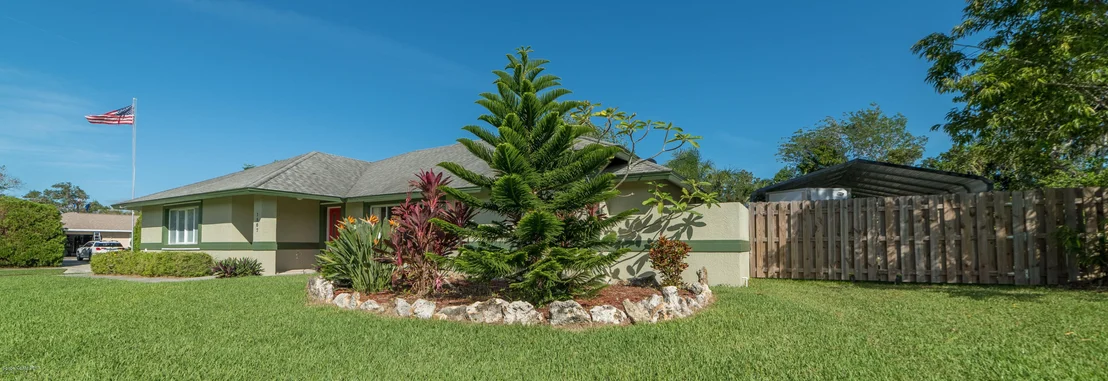 Photo of 1507 Meadowbrook Road NE