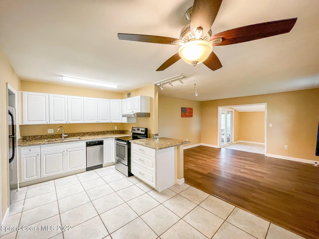 Photo of 1948 Glenwood Drive