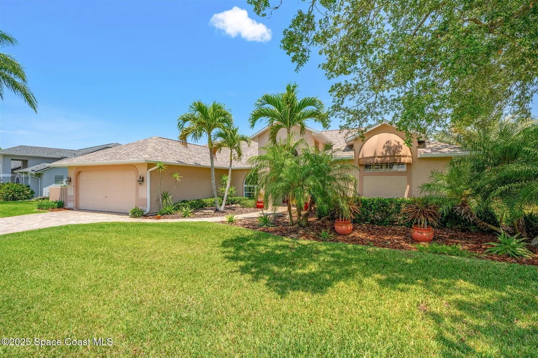 Photo of 952 Wildwood Drive