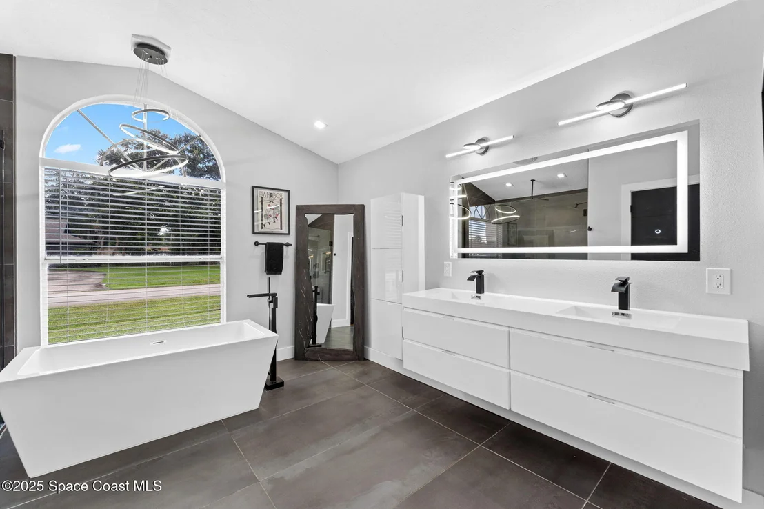 Photo of 154 Nemo Circle NE