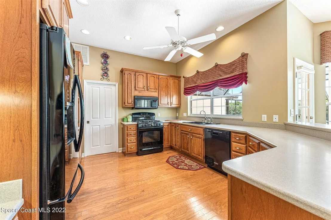 Photo of 4161 Mockingbird Drive