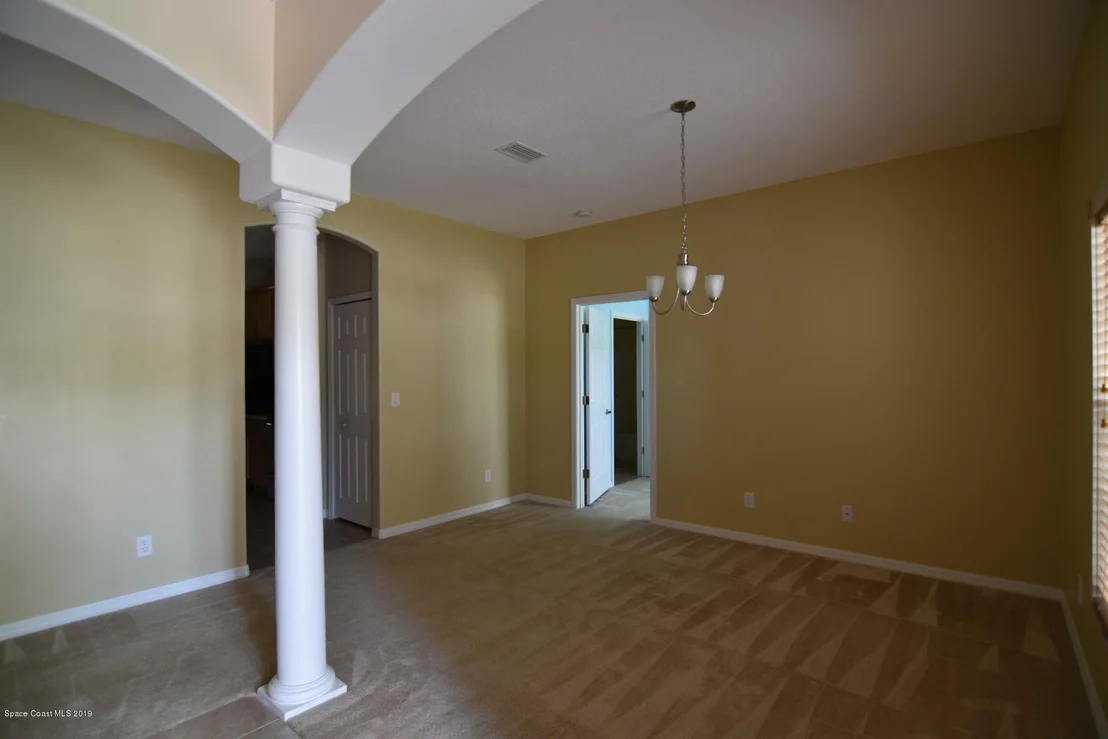 Photo of 1908 Maeve Circle