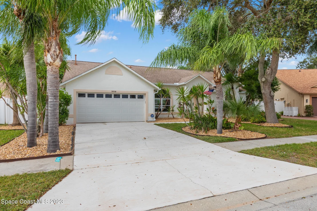 Photo of 1030 Pelican Lane