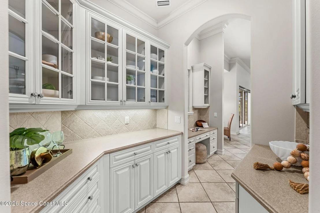 Photo of 804 Chatsworth Drive