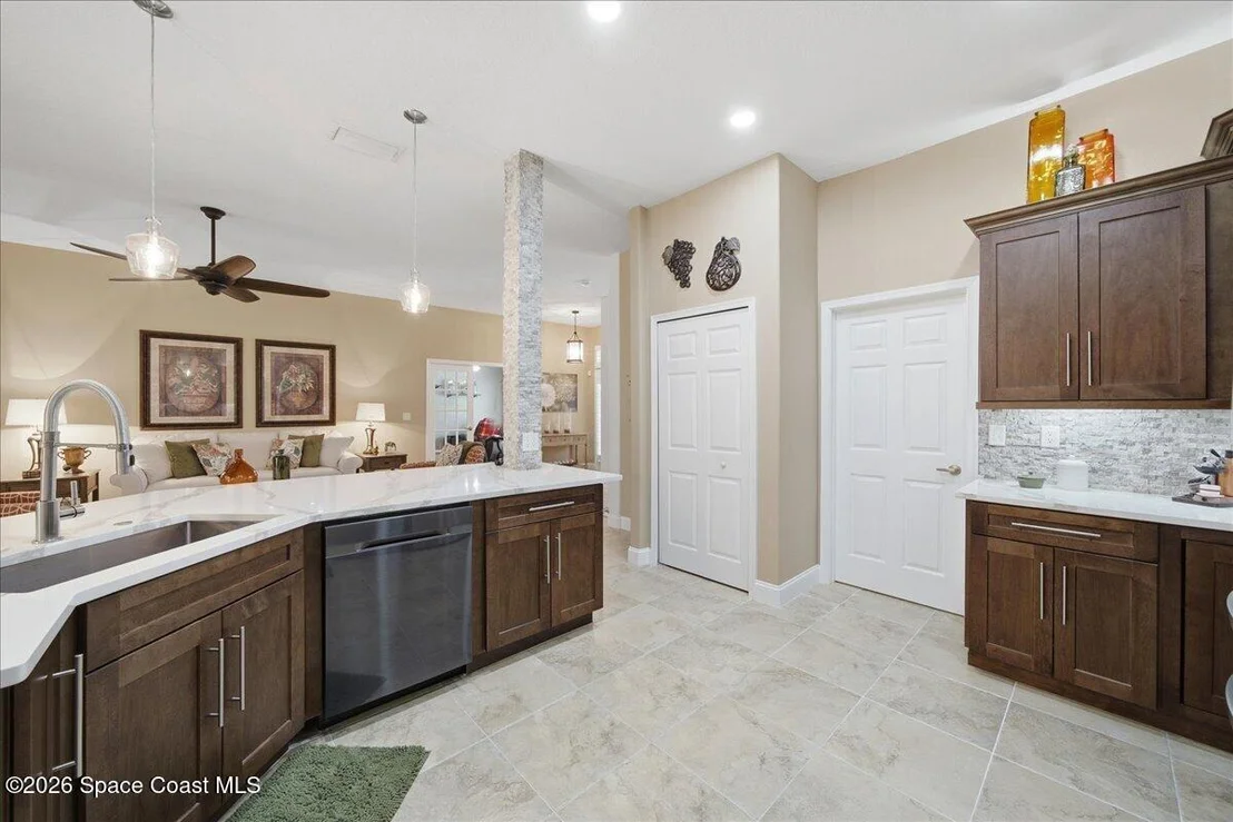 Photo of 246 Pebble Hill Way