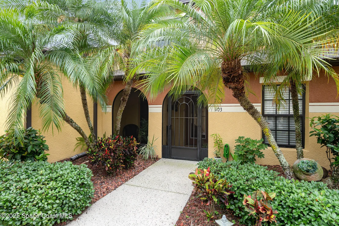 Photo of Unit 103 at 785 Luminary Circle