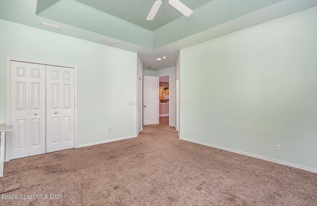 Photo of 4691 Portage Trail