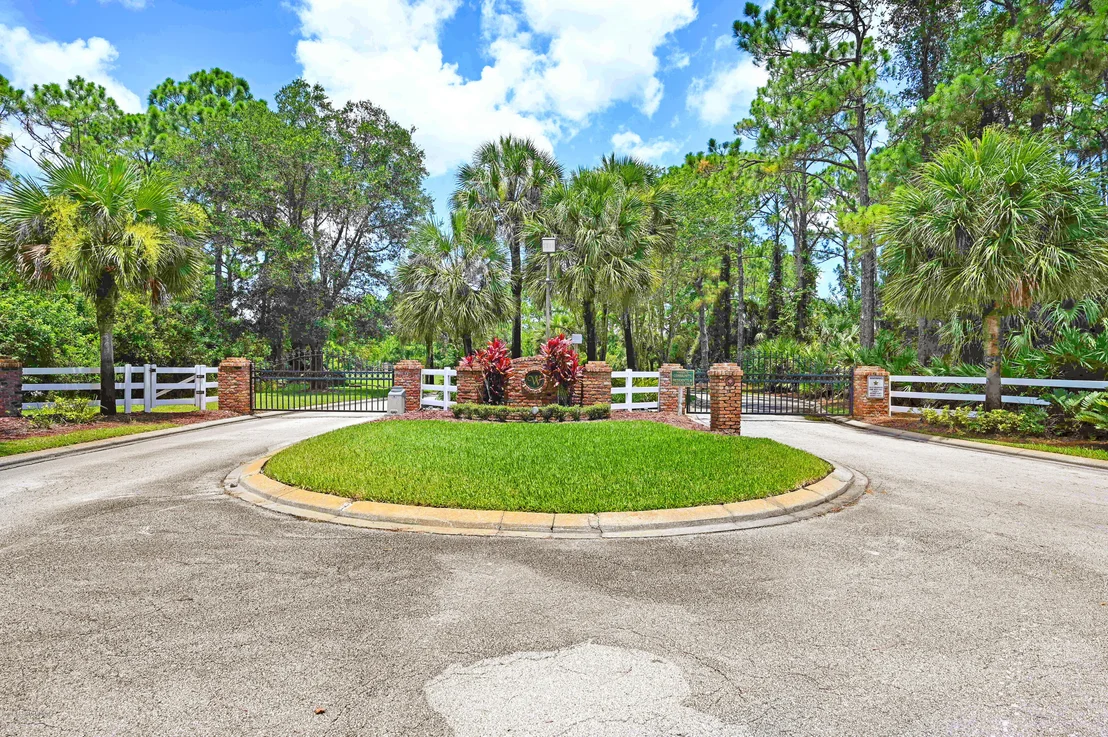 Photo of 5640 Willoughby Drive