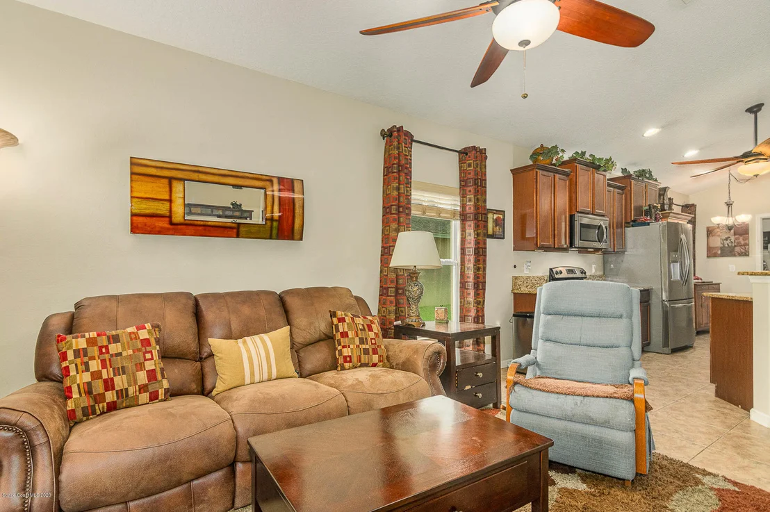 Photo of 1479 Corbett Lane