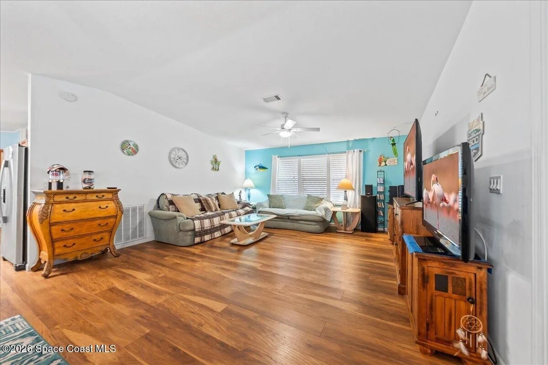 Photo of 7628 Boxelder Road