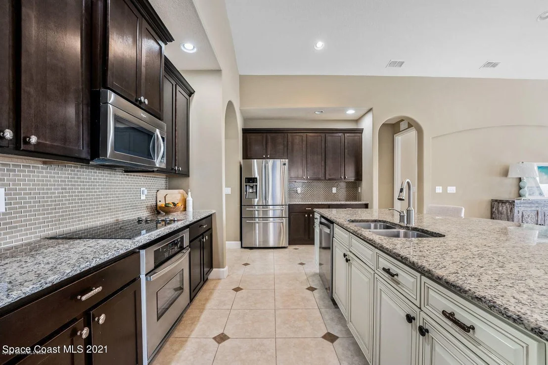 Photo of 329 Montecito Drive