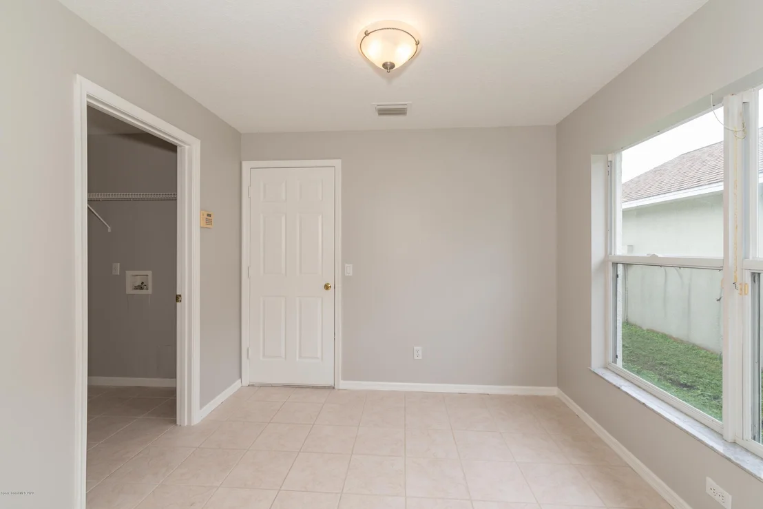 Photo of 455 Sedgewood Circle