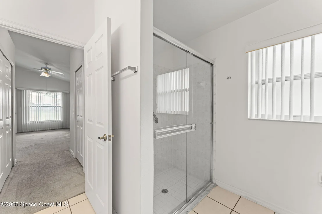 Photo of 1021 Pine Creek Circle NE