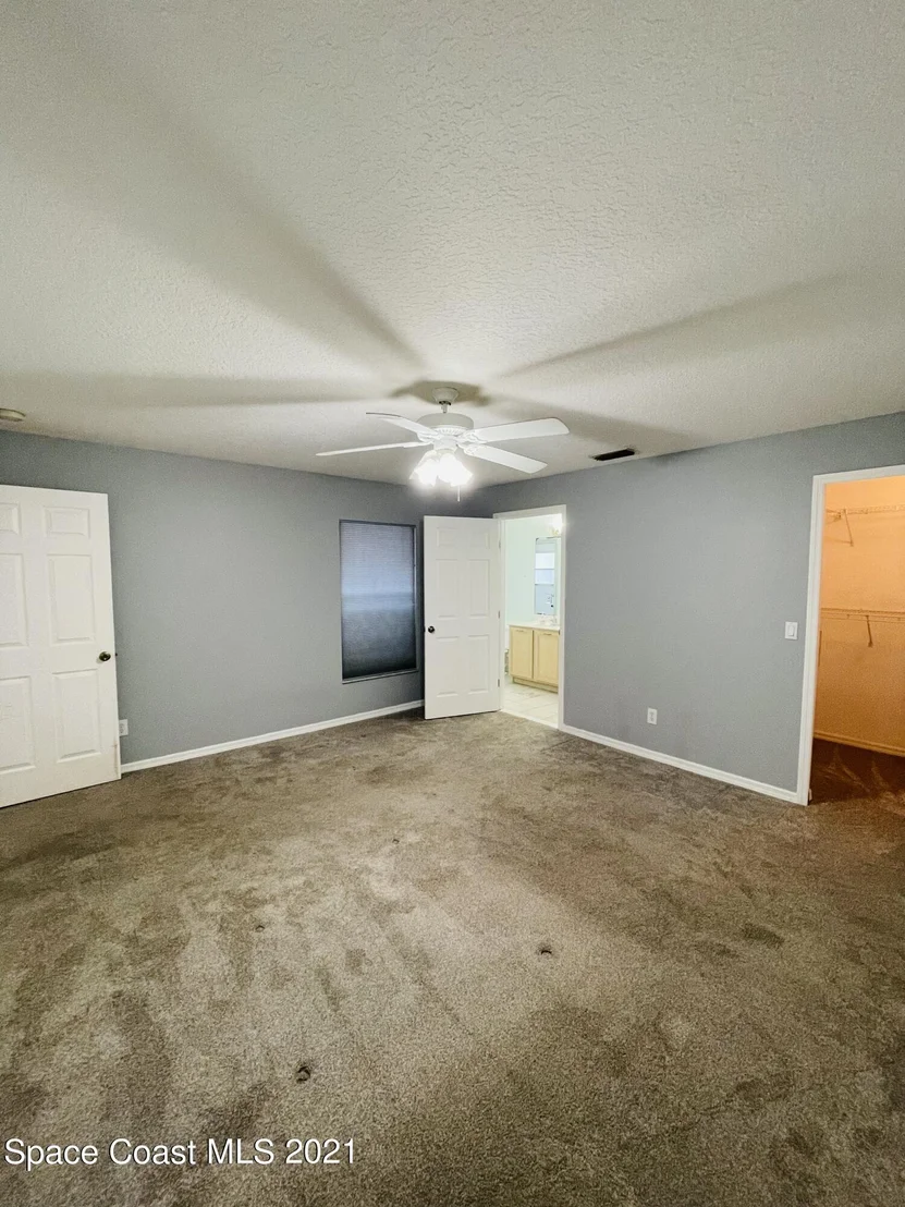 Photo of 652 Seven Gables Circle SE