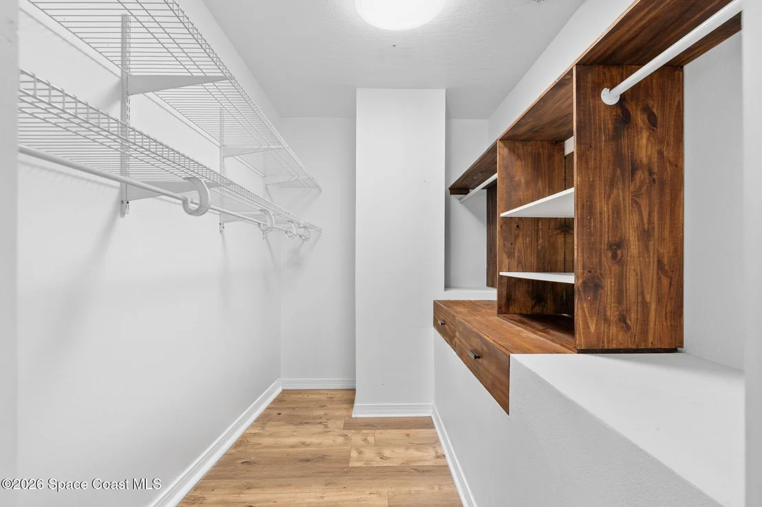 Photo of 301 7th Avenue