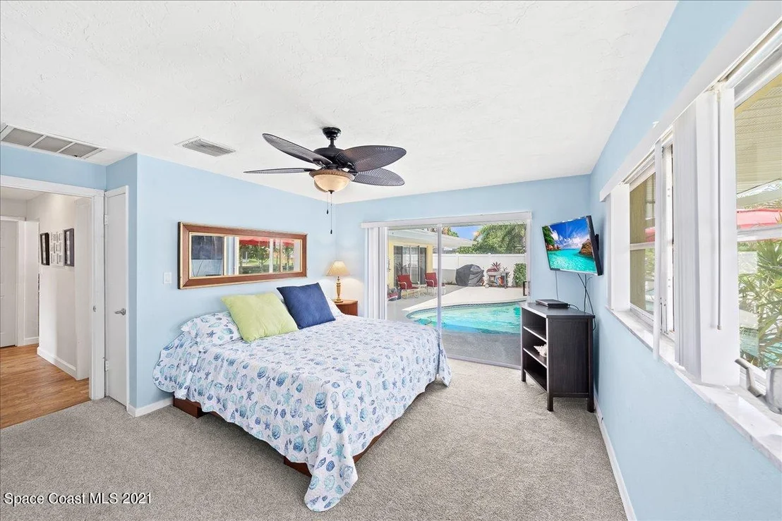 Photo of 458 Sandpiper Drive