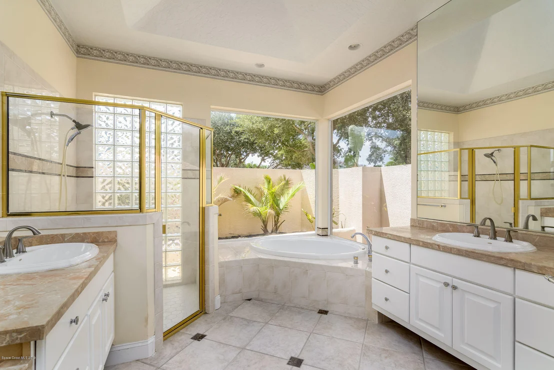 Photo of 330 Newport Drive