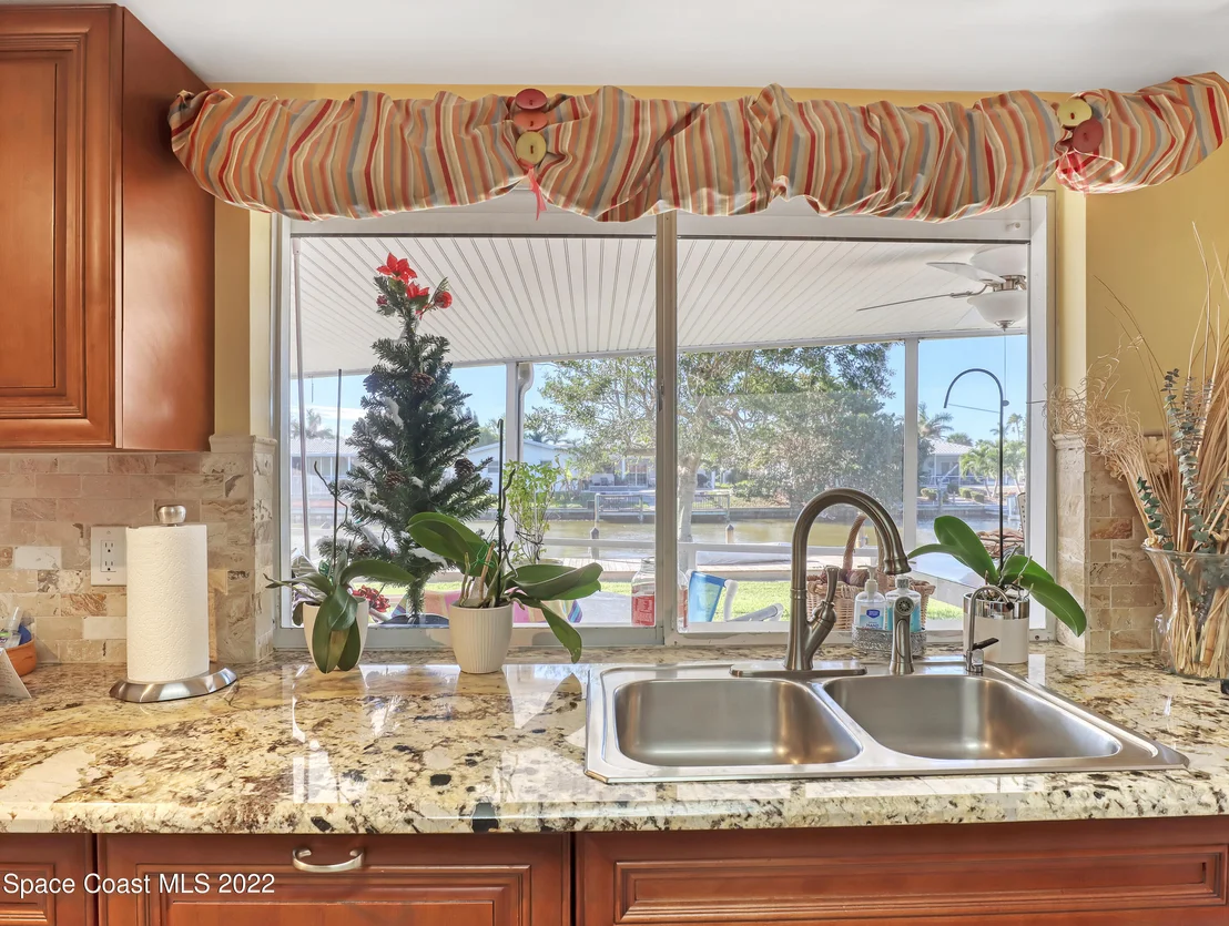 Photo of 367 Dorset Drive