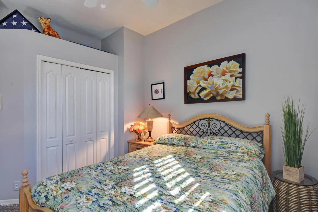 Photo of 979 Palm Brook Drive