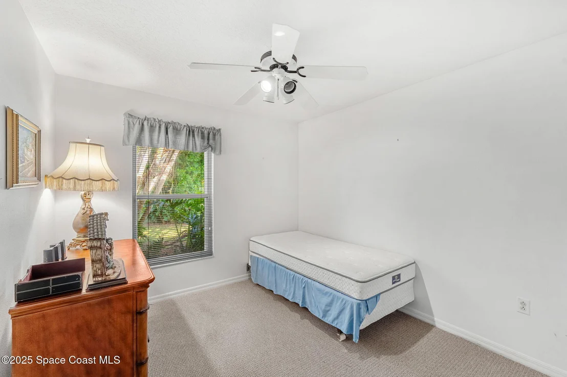 Photo of 926 Pine Creek Circle NE