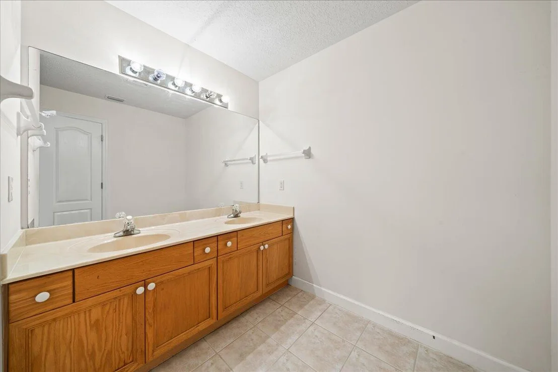 Photo of 5351 Somerville Drive