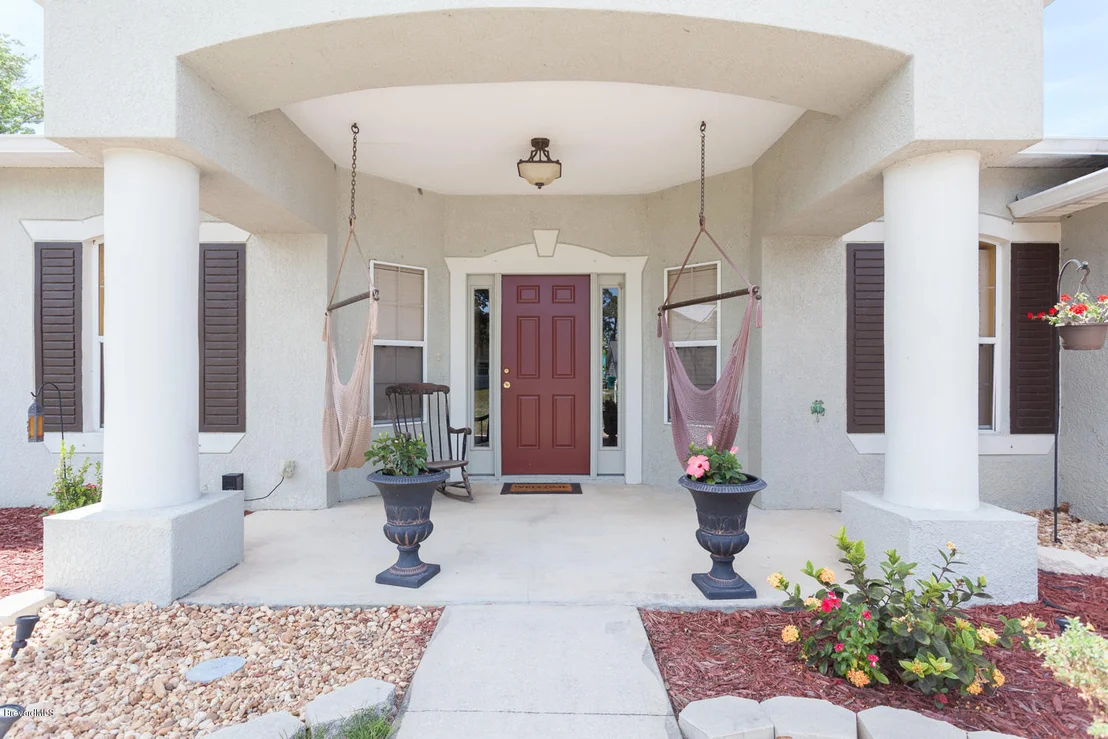 Photo of 6610 Bamboo Avenue