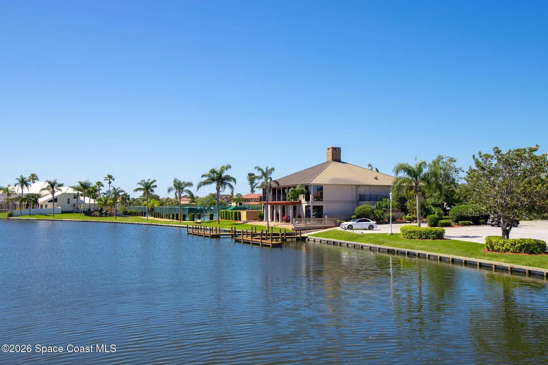 Photo of 100 Lanternback Island Drive