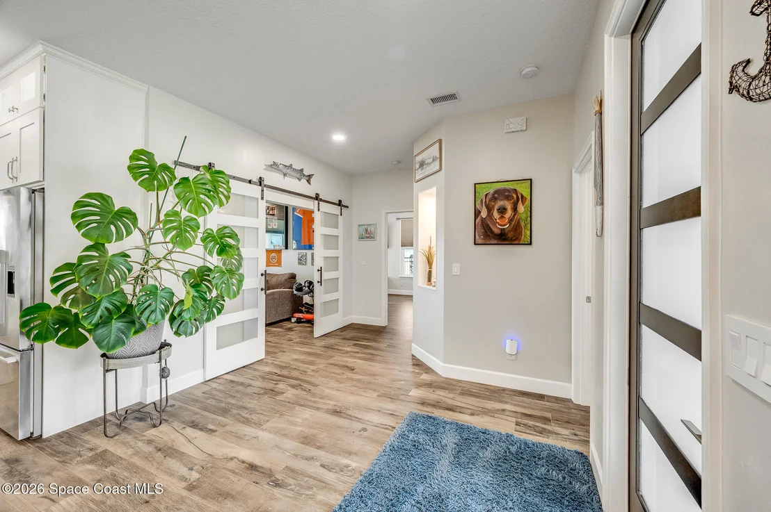 Photo of 447 Sandy Key