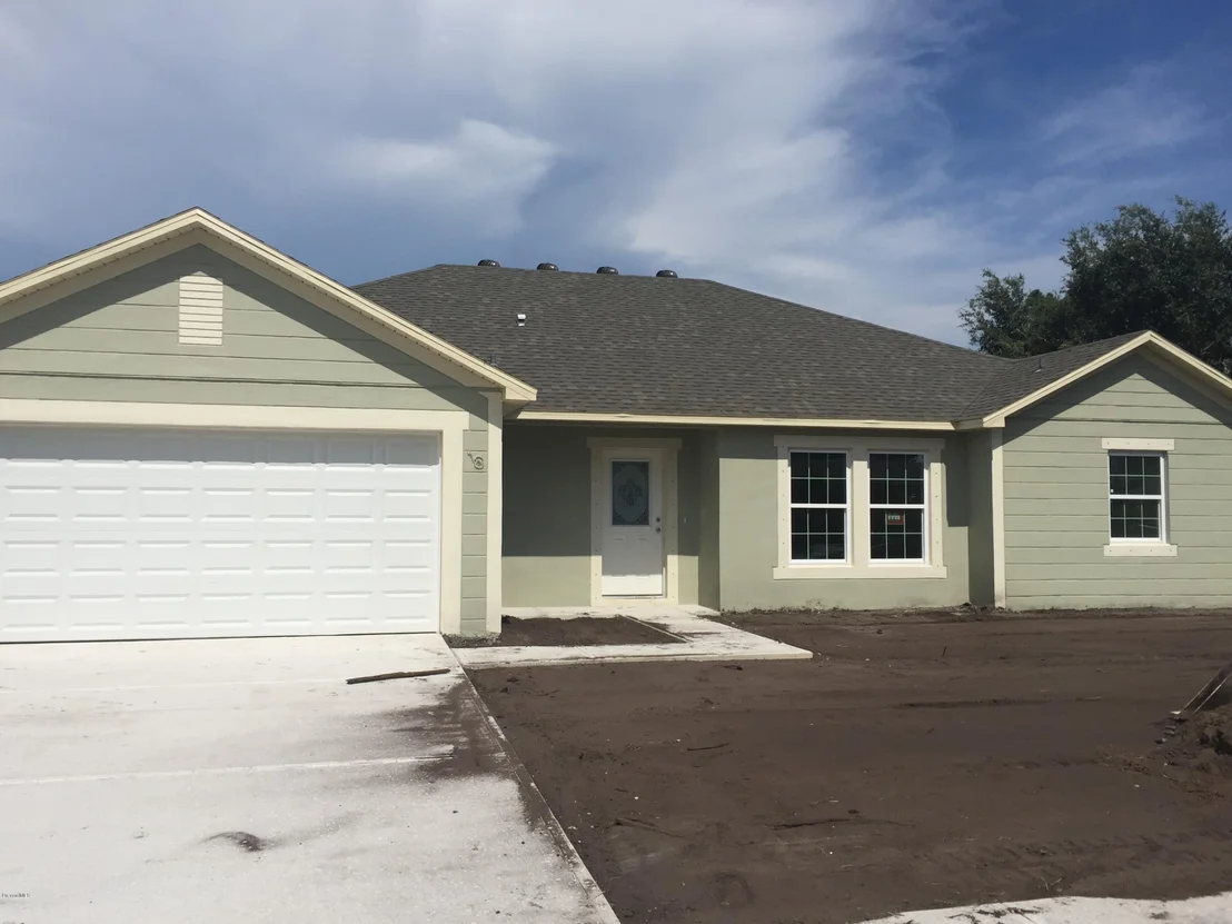 Photo of 824 Topaz Drive