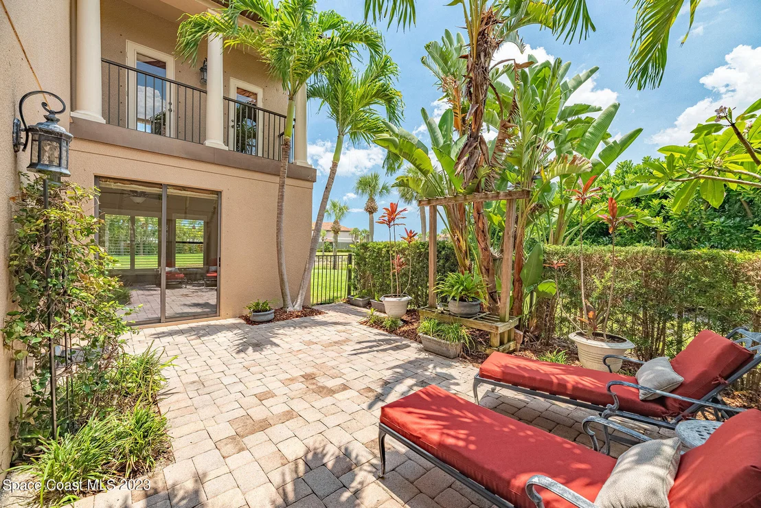 Photo of 609 Monterey Drive
