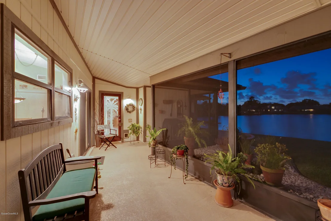 Photo of 529 Crystal Lake Drive