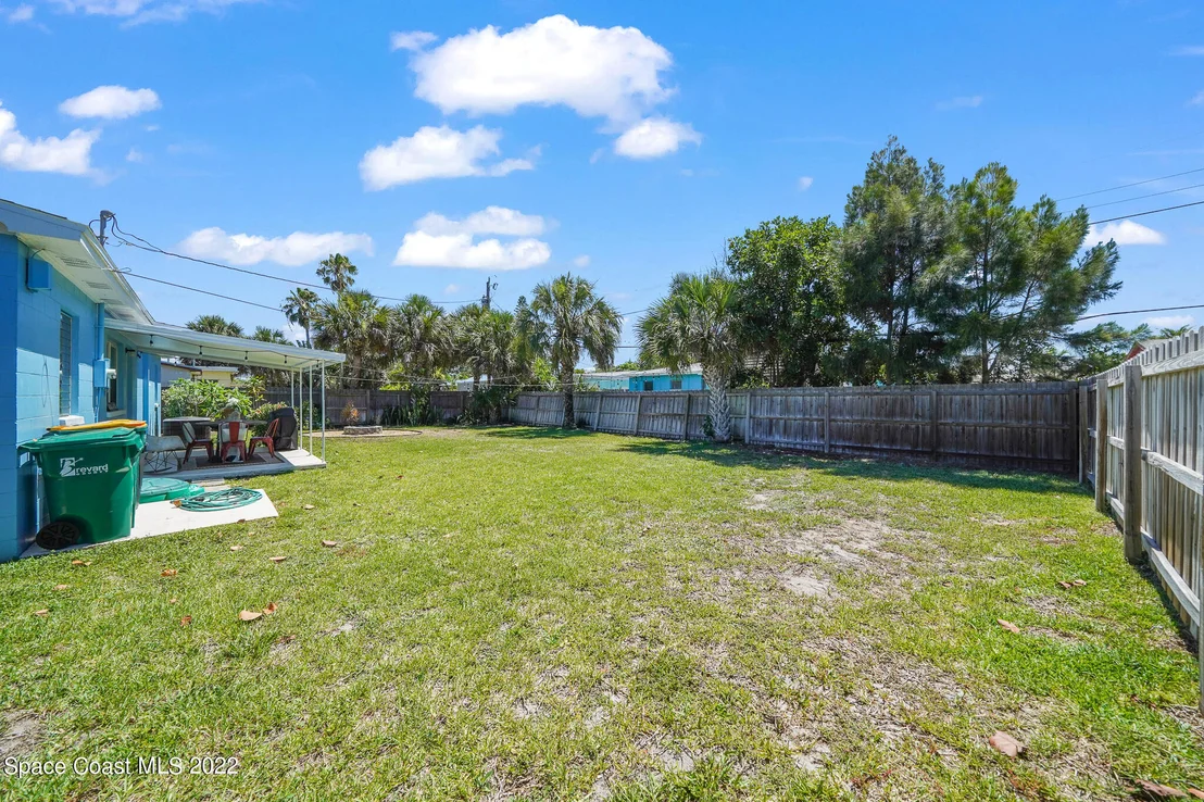 Photo of 700 Pelican Drive