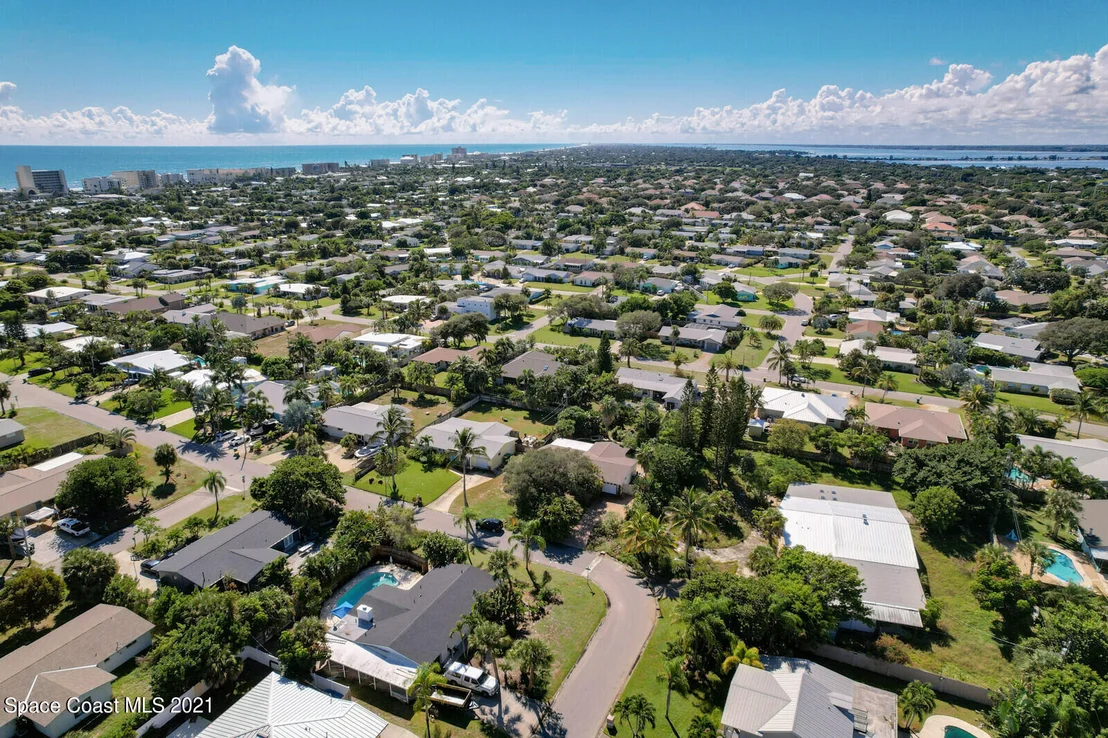 Photo of 2201 Abalone Avenue