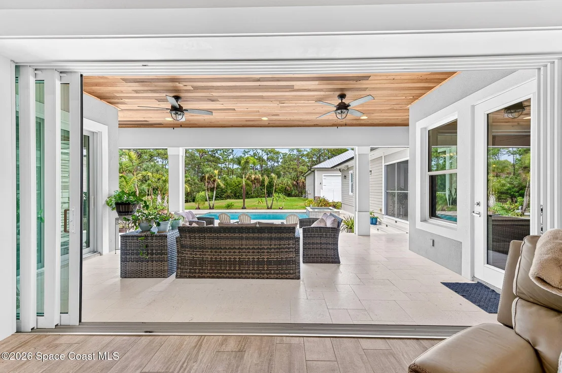 Photo of 3865 Reynolds Road