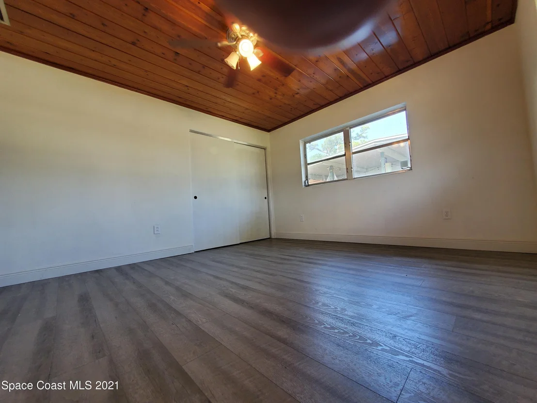 Photo of 2511 Vernon Drive NE
