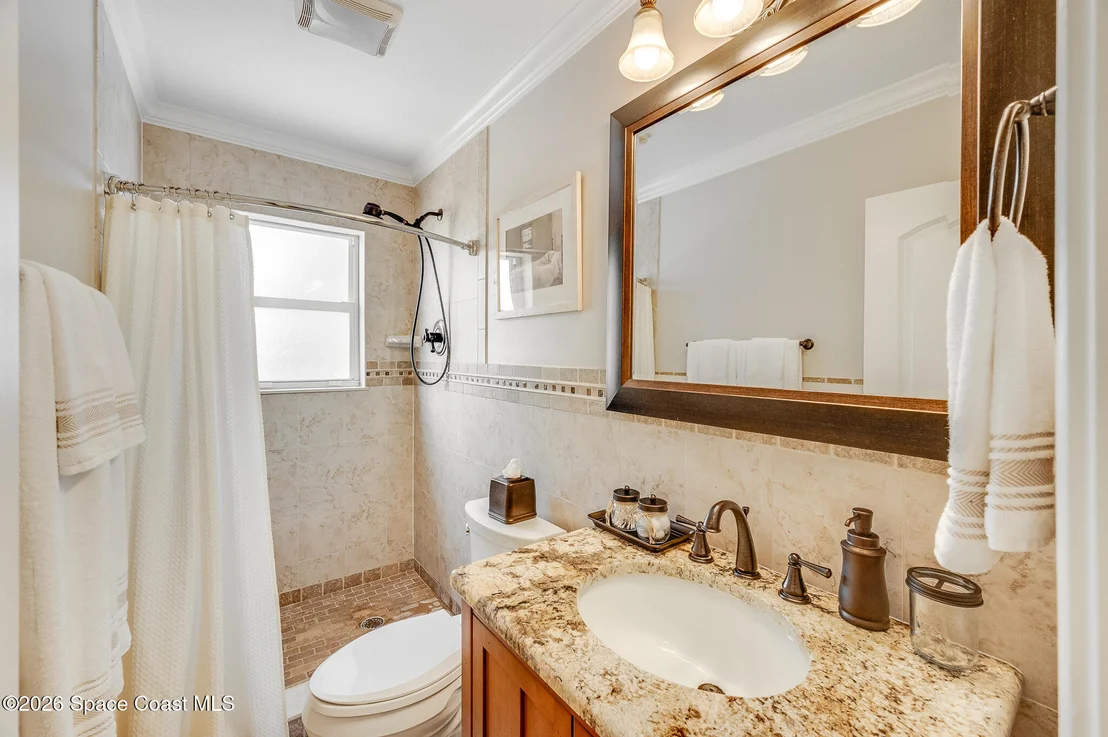 Photo of 230 Melbourne Avenue