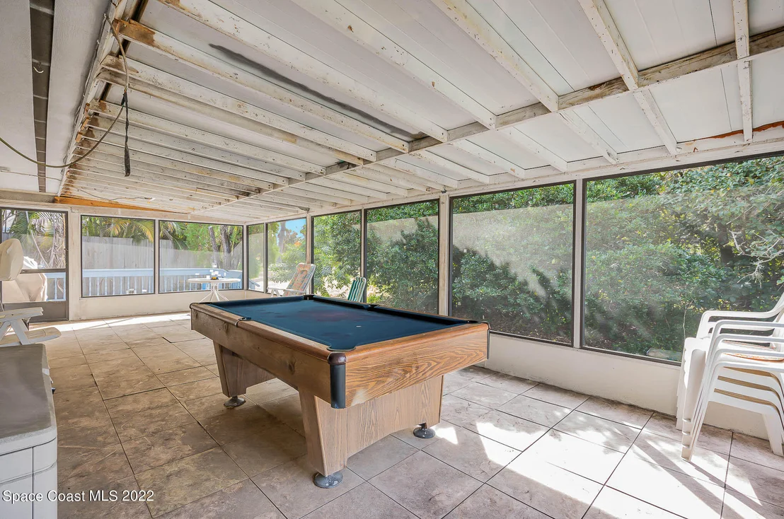 Photo of 1037 Fairlawn Drive