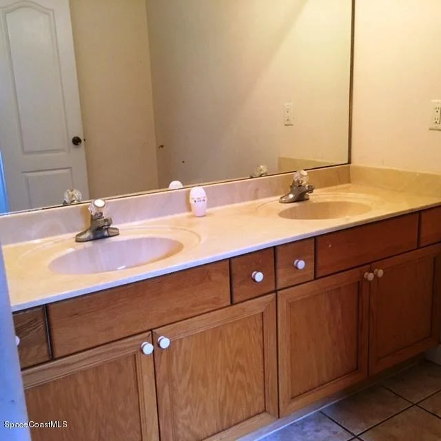 Photo of 5231 Somerville Drive