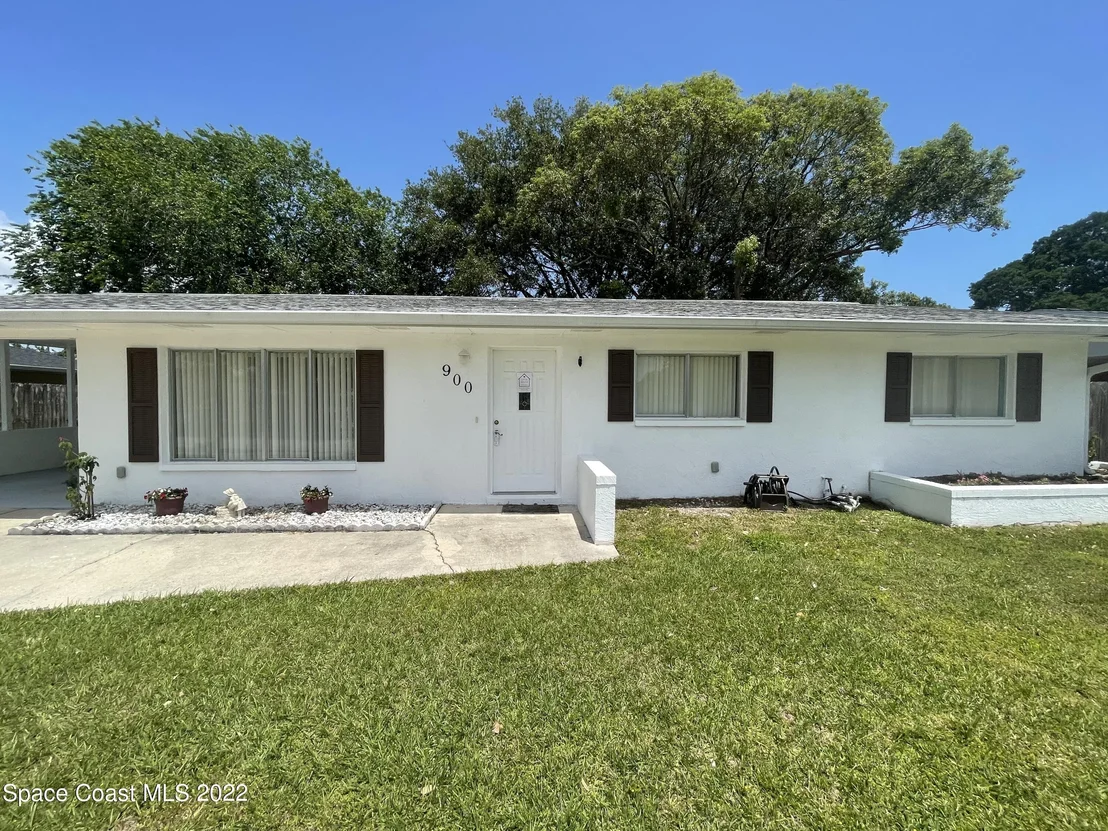 Photo of 900 Beaverdale Lane