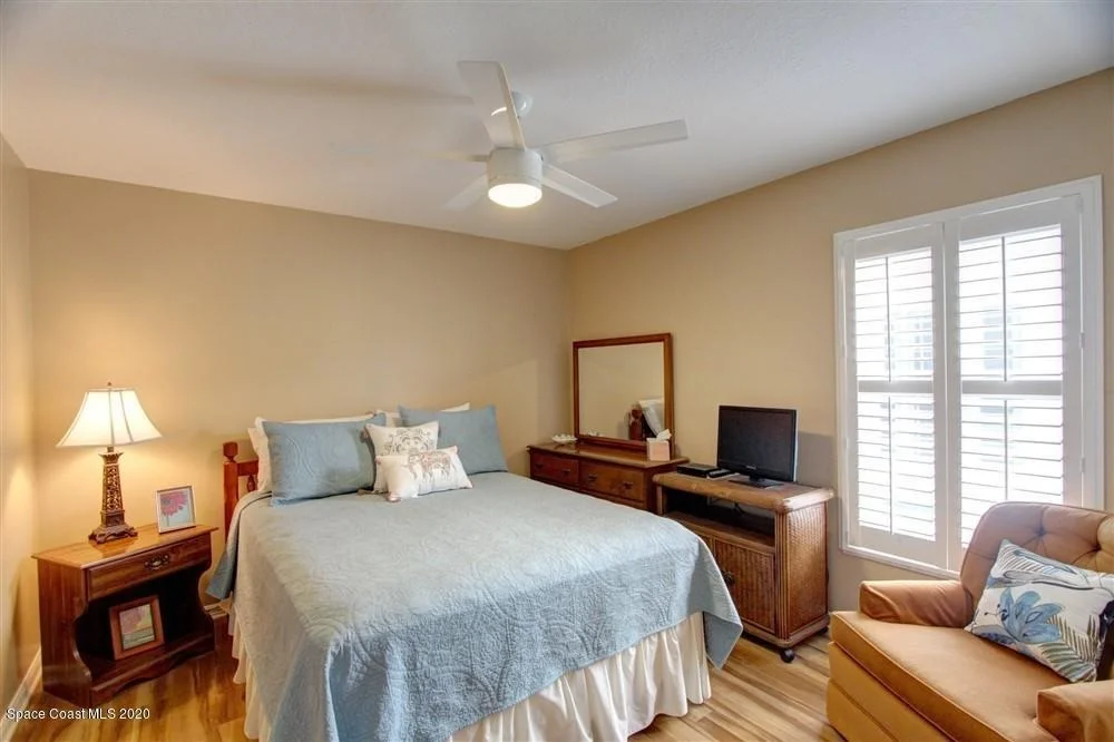 Photo of 1037 Pine Creek Circle NE