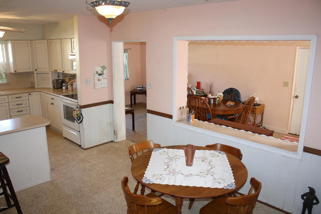 Photo of 115 Esther Drive