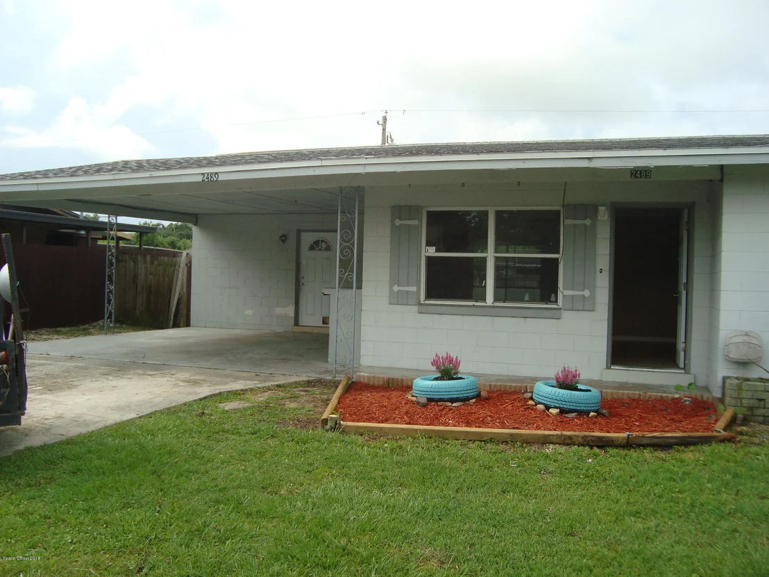 Photo of 2489 Dianne Drive