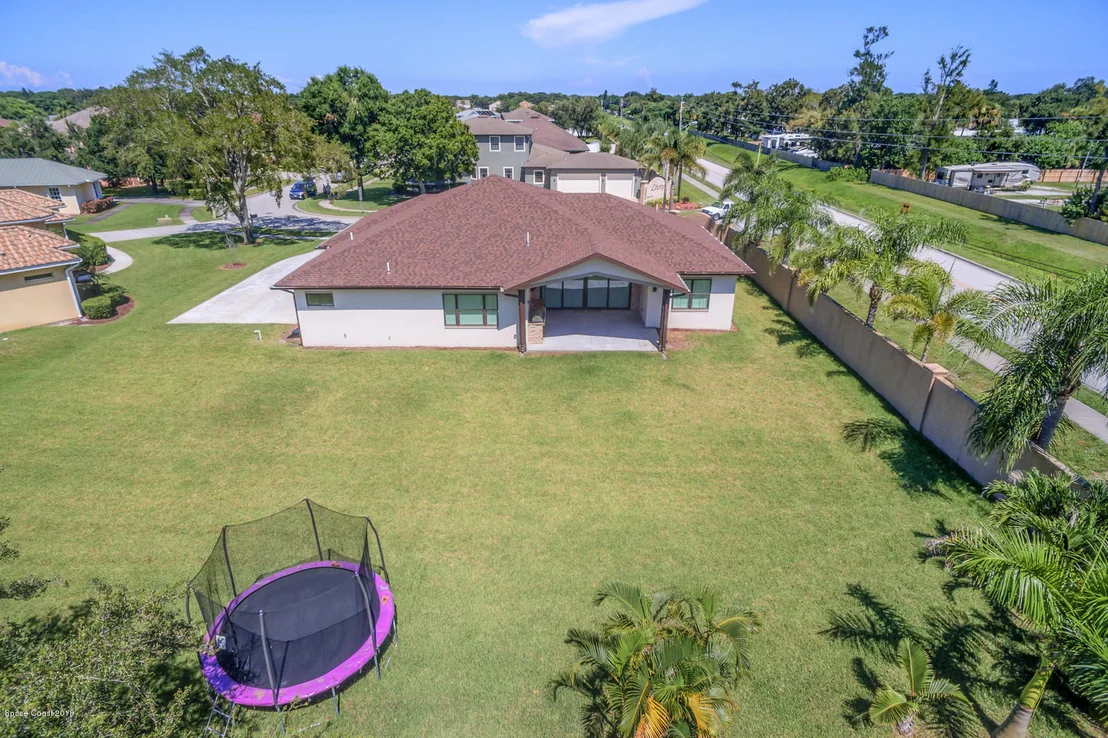 Photo of 1388 Centennial Way
