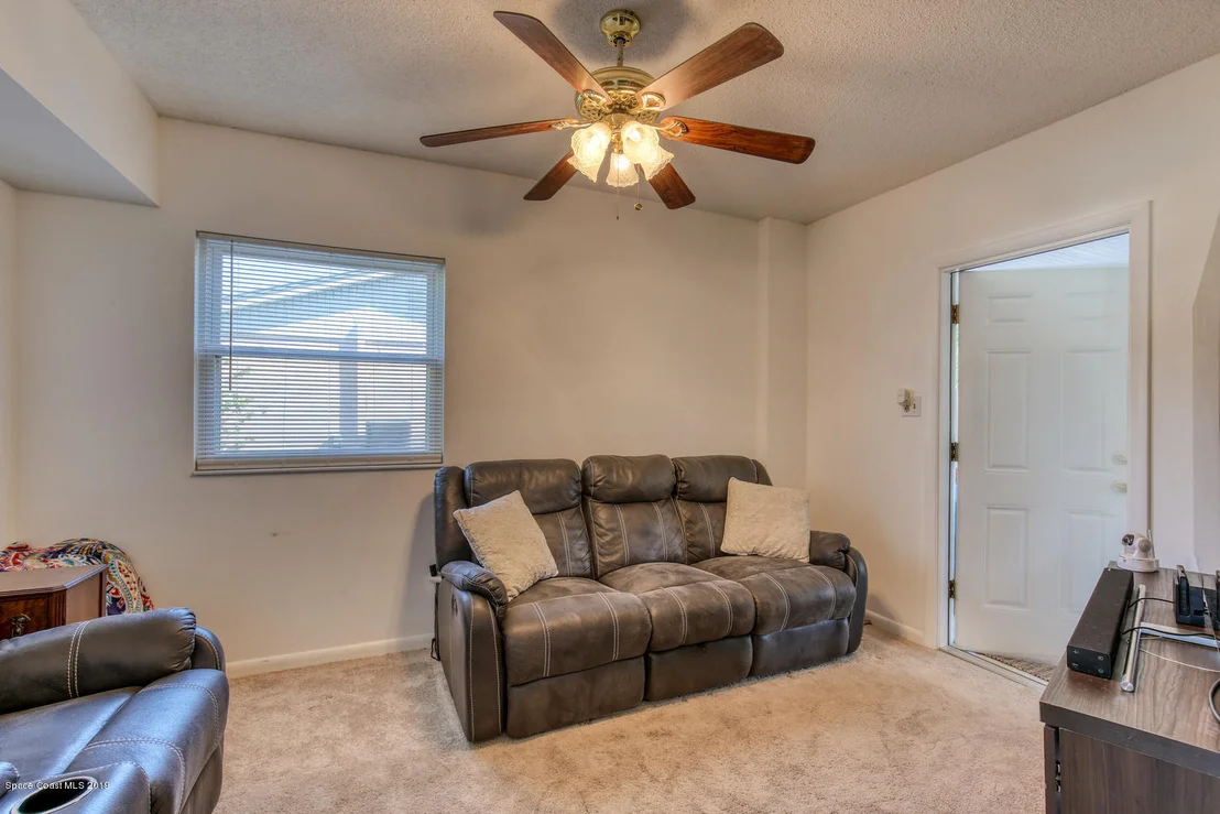 Photo of 2808 Hereford Road